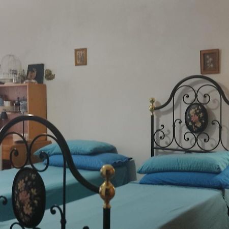 Amabile Guesthouse Milis Екстериор снимка